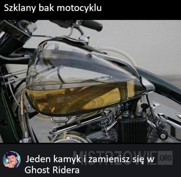 Szklany bak –>